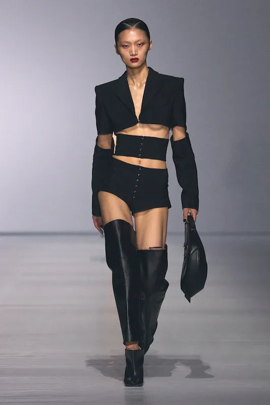 ヴィンテージ　Thierry Mugler タイトスカート This legendary gown is from Thierry Mugler's Fall 1984